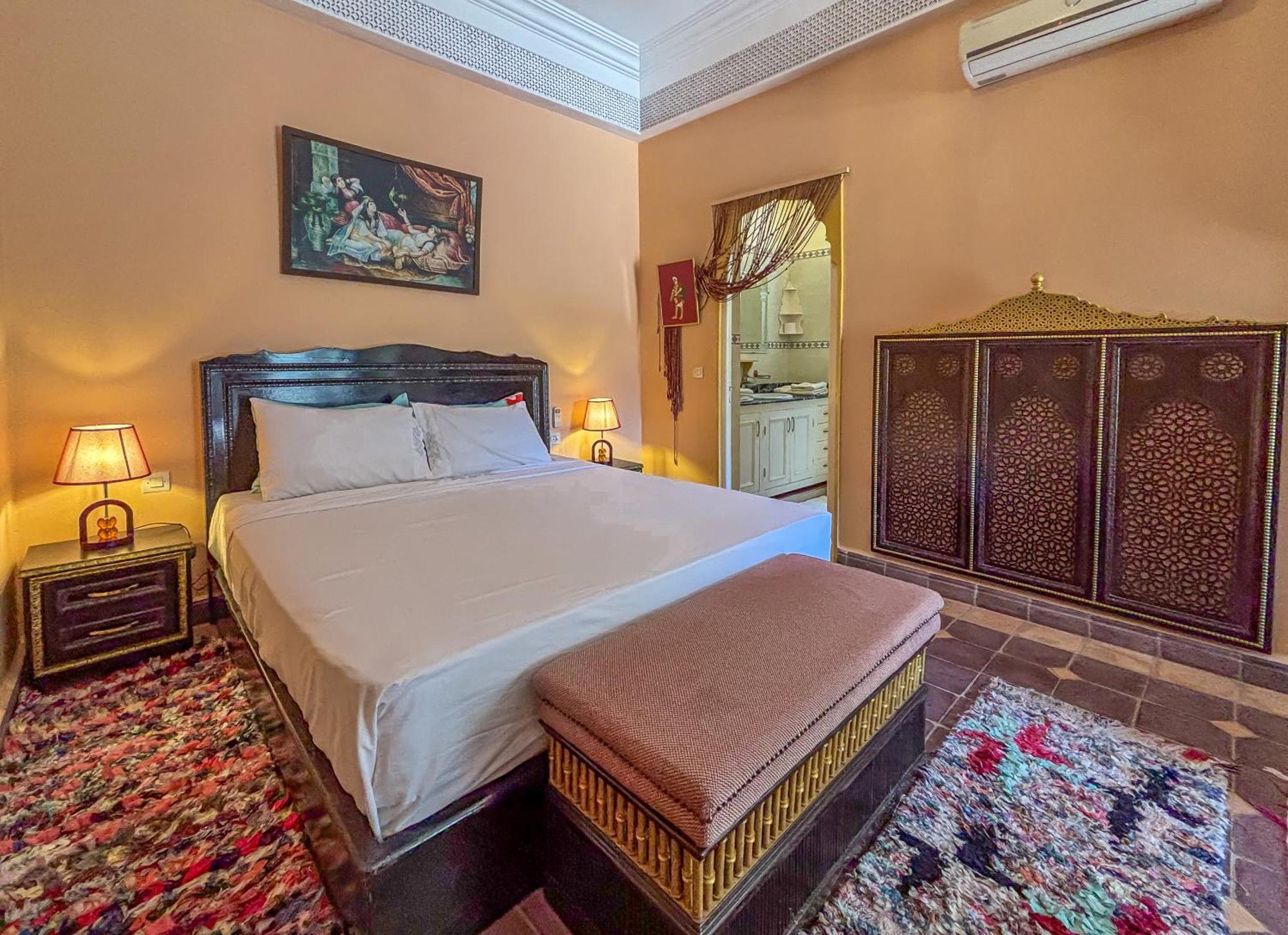 Le Bleu House Bed & Breakfast Sidi Abdallah Ghiat Ngoại thất bức ảnh