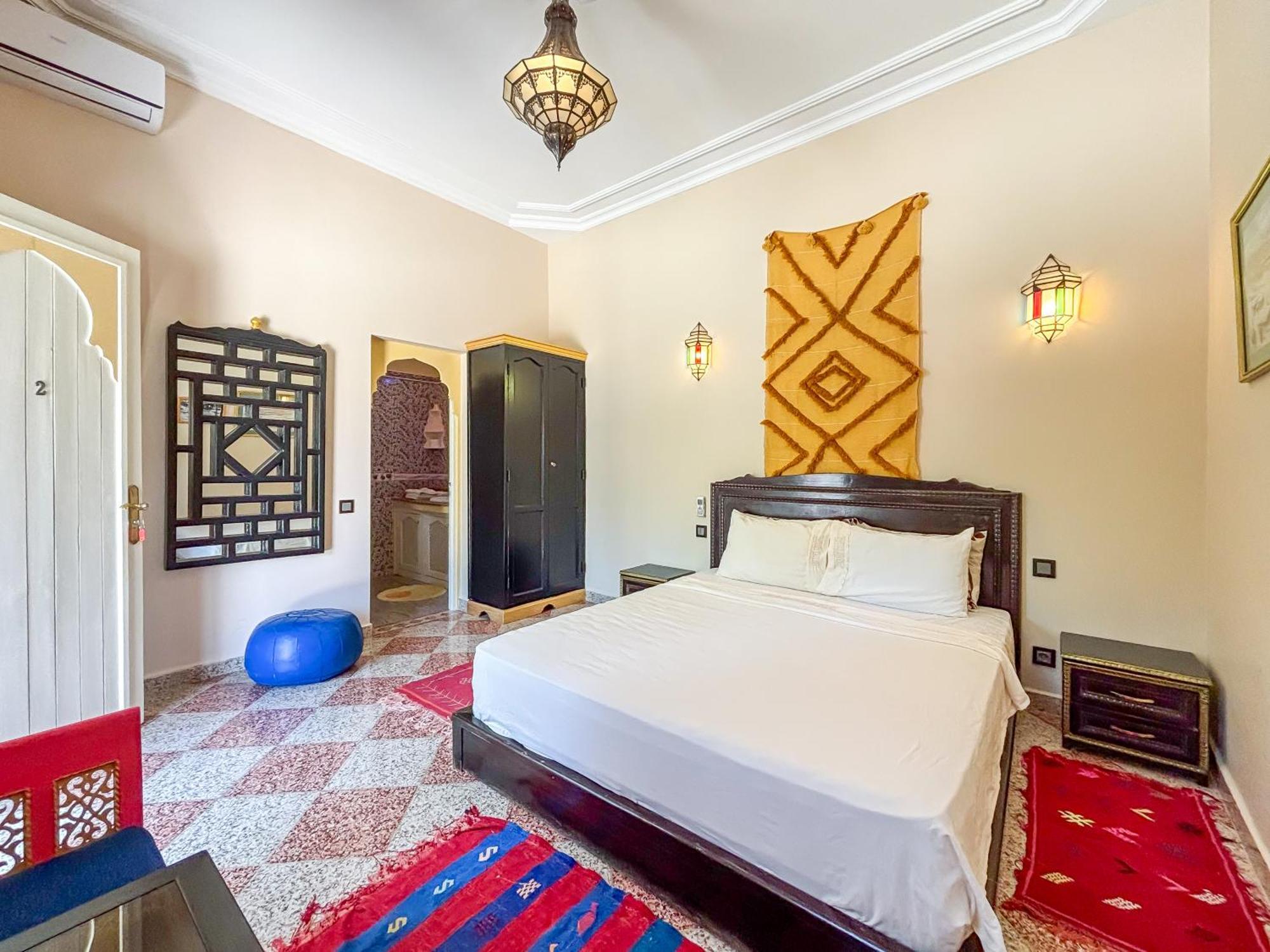 Le Bleu House Bed & Breakfast Sidi Abdallah Ghiat Ngoại thất bức ảnh