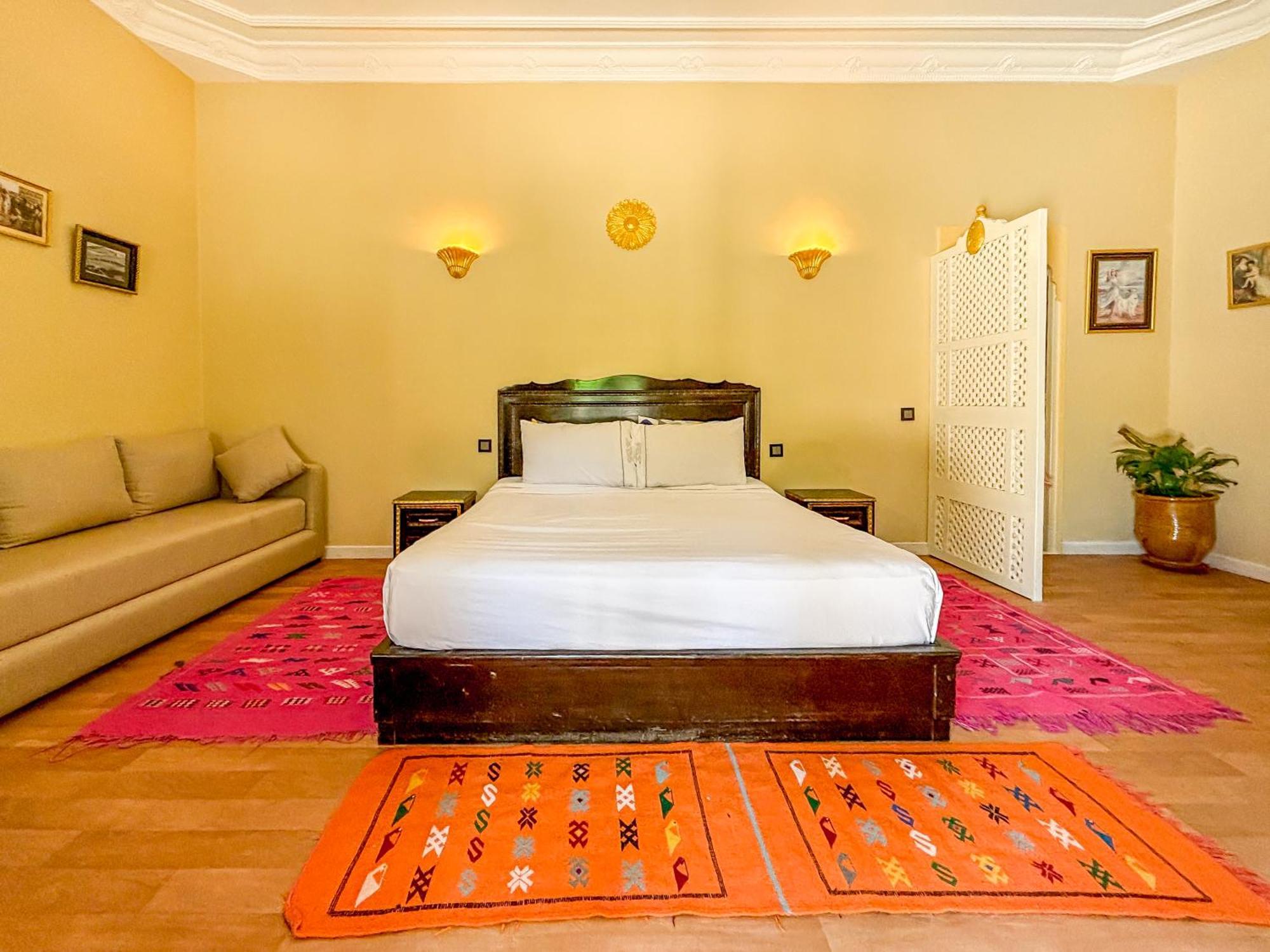 Le Bleu House Bed & Breakfast Sidi Abdallah Ghiat Ngoại thất bức ảnh