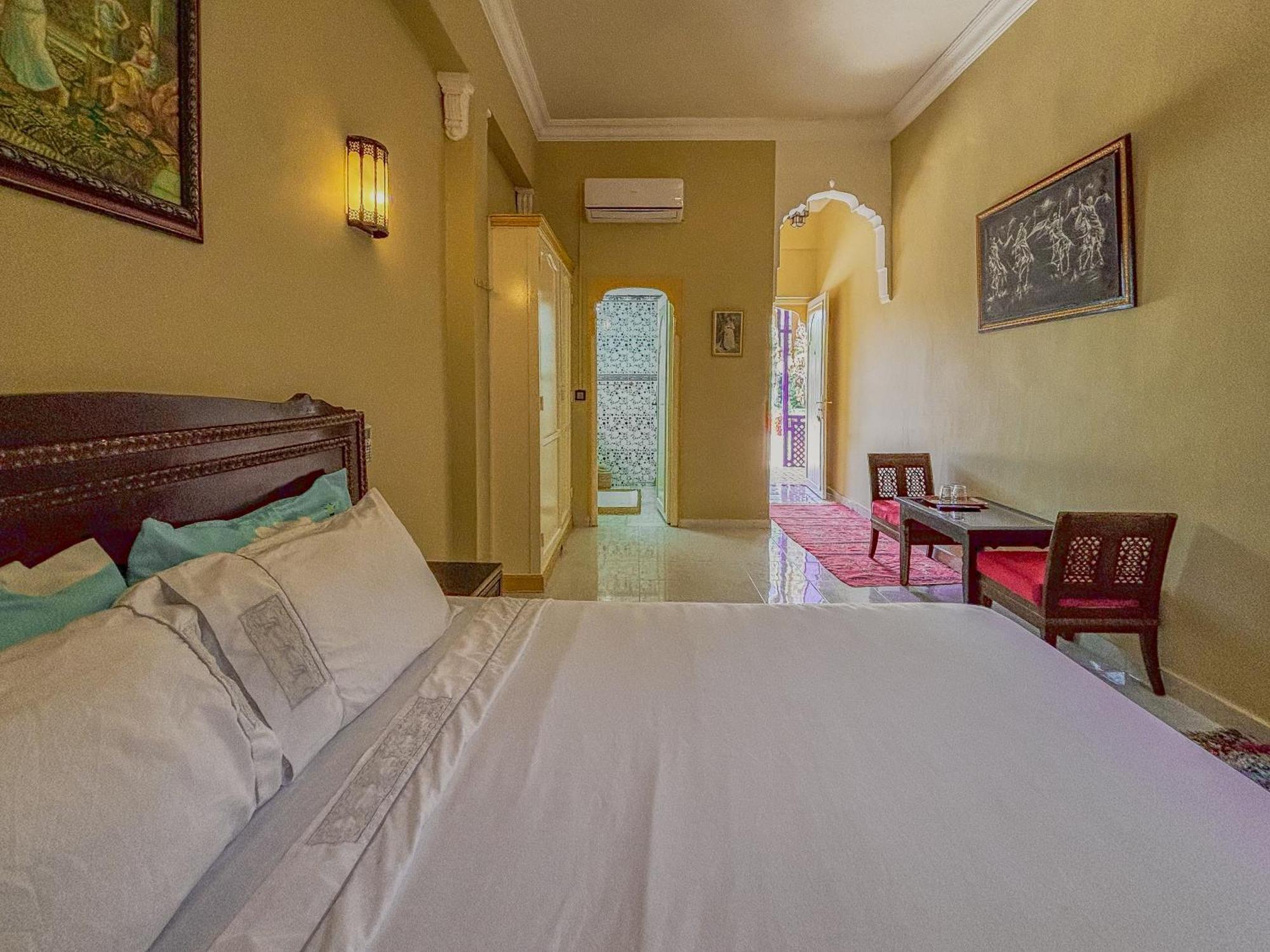 Le Bleu House Bed & Breakfast Sidi Abdallah Ghiat Ngoại thất bức ảnh