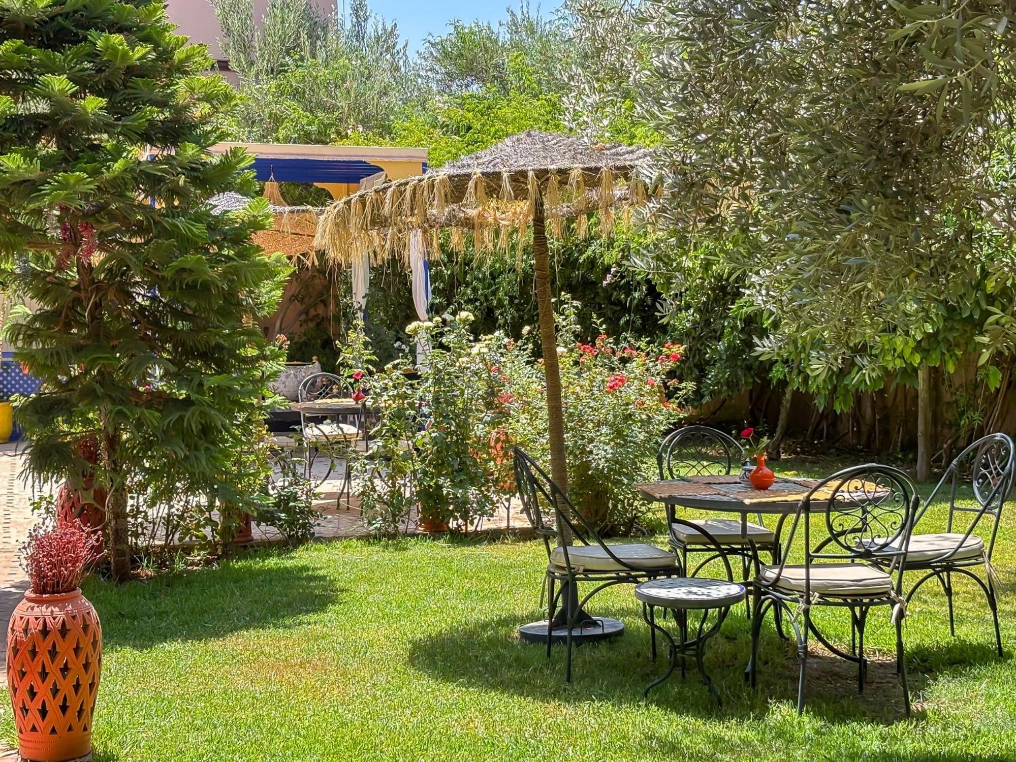 Le Bleu House Bed & Breakfast Sidi Abdallah Ghiat Ngoại thất bức ảnh